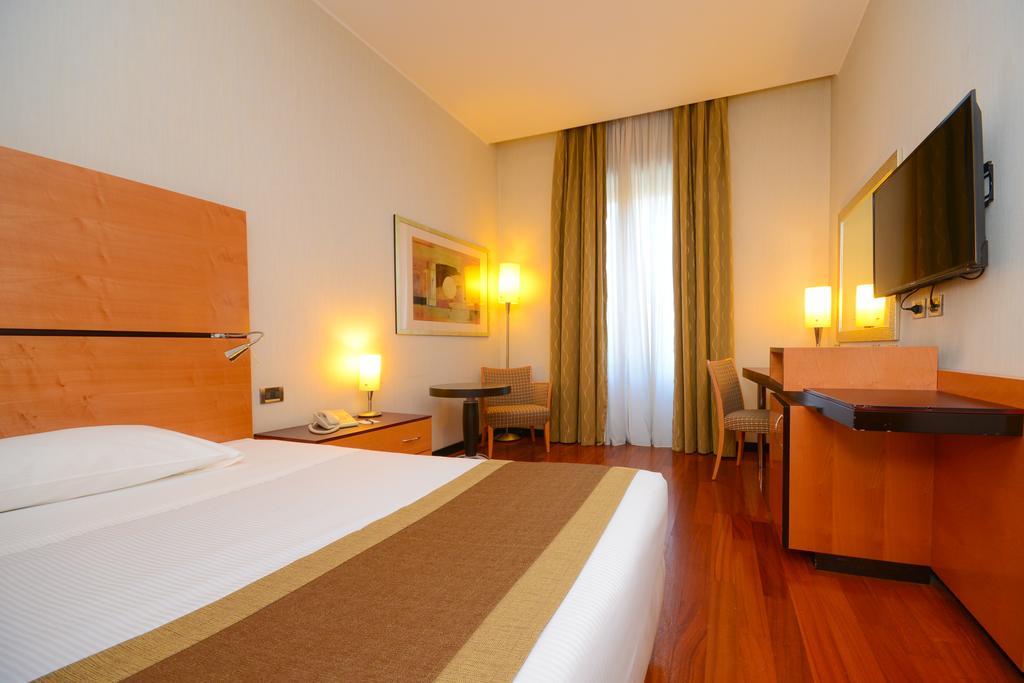 Hotel Igea Brescia Ngoại thất bức ảnh